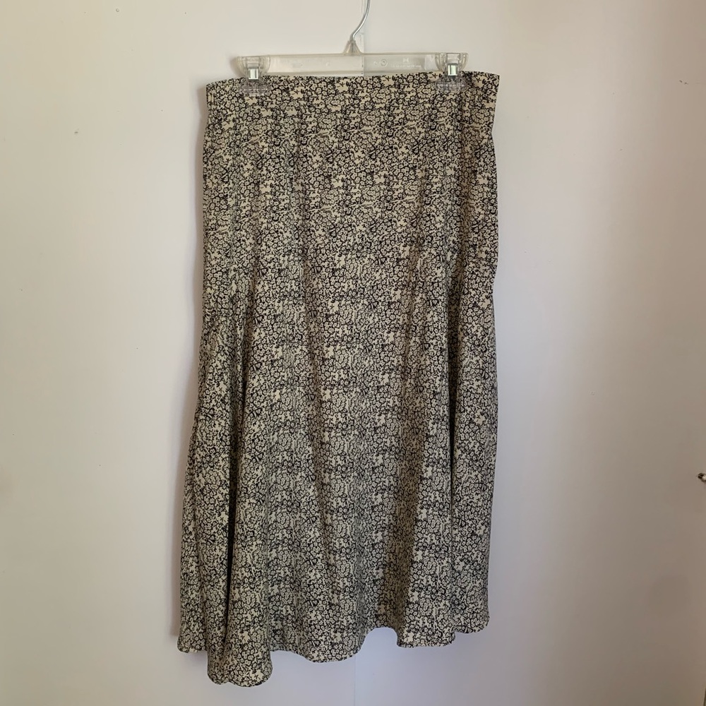 Lush White and Black Floral Skirt